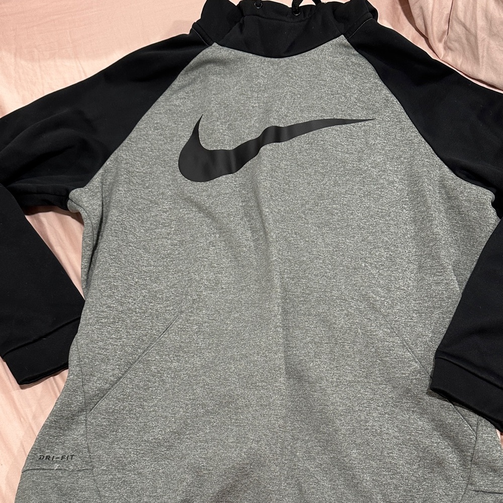 Men’s Nike hoodie